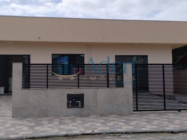 Casa para Locação em Navegantes - 3