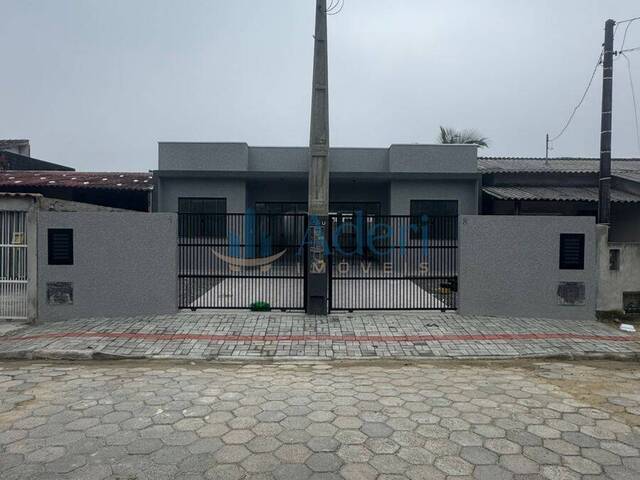 #200 - Casa para Venda em Navegantes - SC - 1