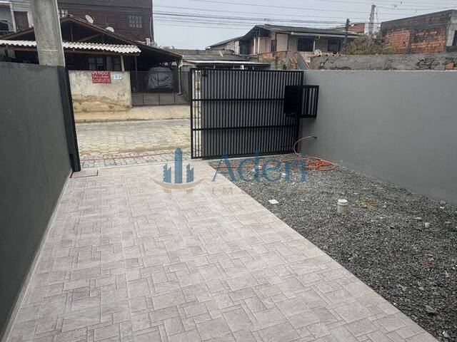 #200 - Casa para Venda em Navegantes - SC - 3