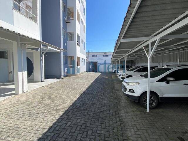 Apartamento para Venda em Navegantes - 4